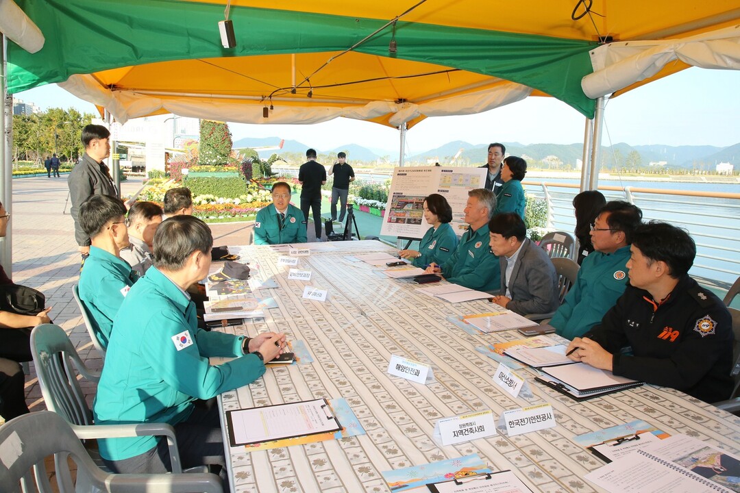 창원특례시, 제25회 마산가고파국화축...