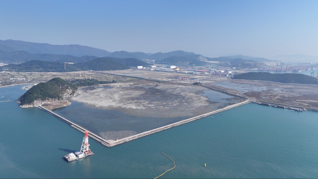 부산항건설사무소, 신항 준설토 투기장...