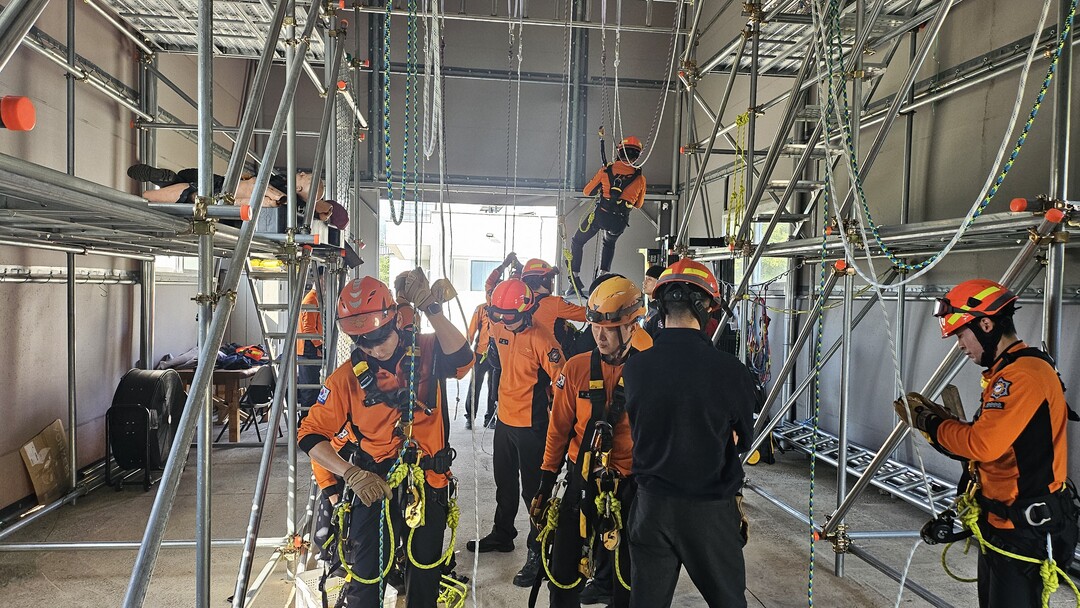 부산진소방서, ‘로프 액세스’ 전문훈...