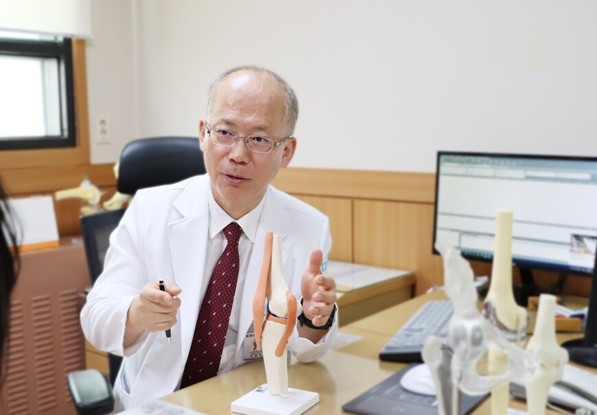 걸음걸이가 알려주는 관절 노화, 40...