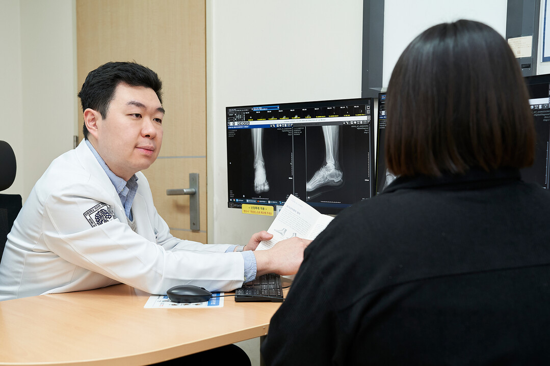 봄철 러닝하다 발바닥 ‘찌릿’…족저근막염 주의보