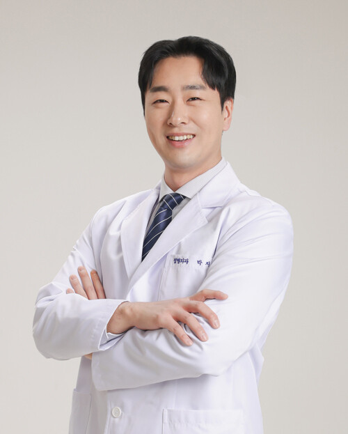 등산하기 좋은 계절, 야외활동 시 ‘연조직염(봉와직염)’ 주의보