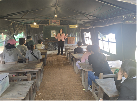 임시수도기념관, ‘피란학교 천막교실’...
