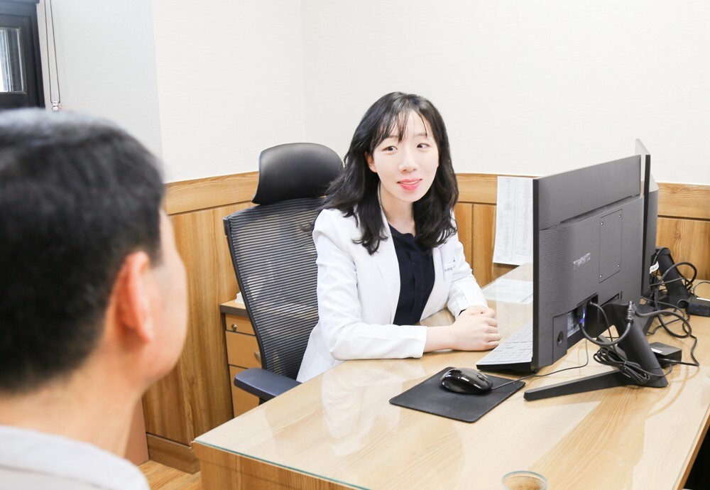 뇌혈관 손상 후 멍하고 느려졌다면, 의심해야 할 혈관성 치매