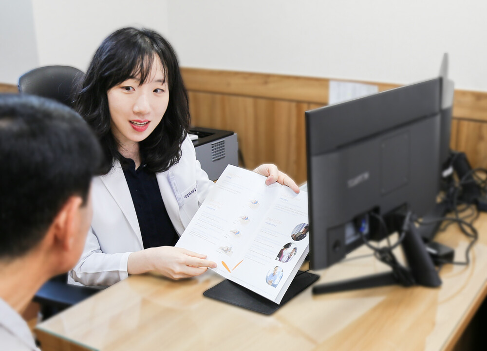 새벽 3~5시에 눈이 떠진다면, 살펴봐야 할 수면의 신호