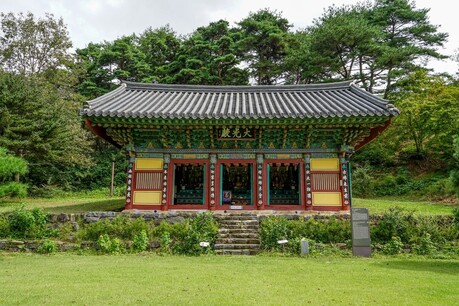 16세기 불전 원형 간직한 '금산 신안사 대광전'…국가 보물 지정 예고