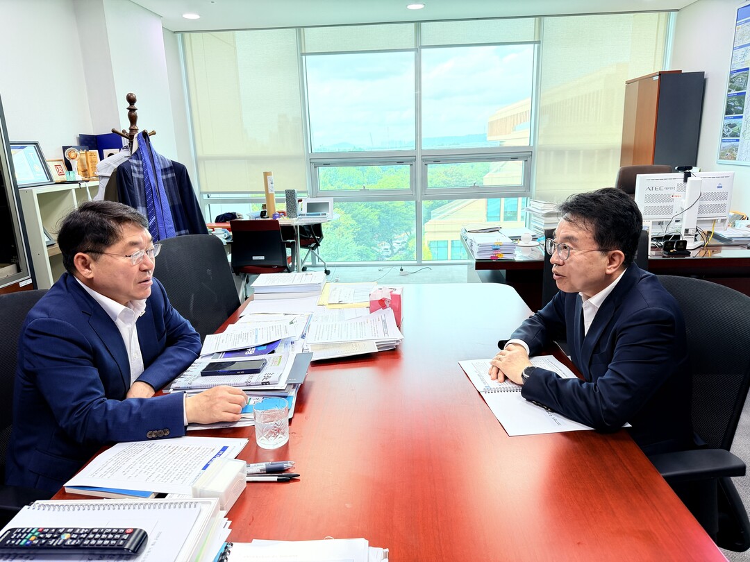 양충모 남원시장, 첫 국회 방문…20...